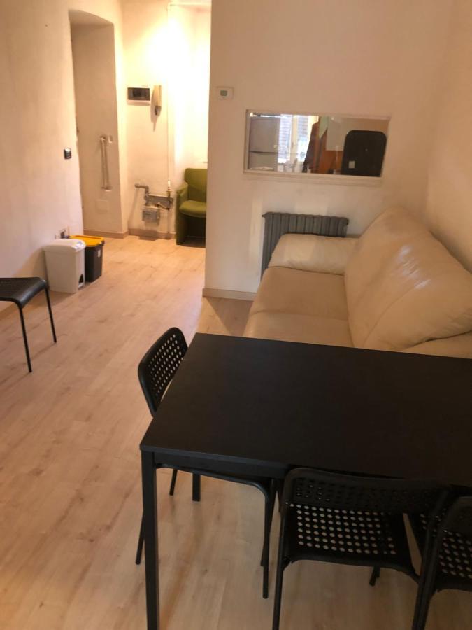 Charming 1-Bed Apartment In Milano Eksteriør bilde