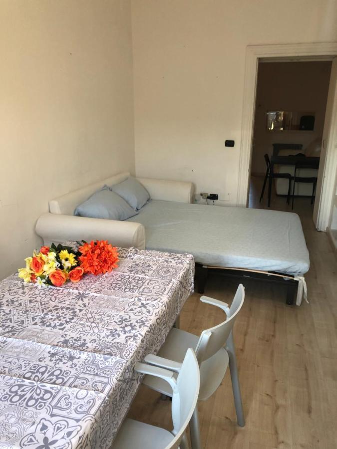 Charming 1-Bed Apartment In Milano Eksteriør bilde